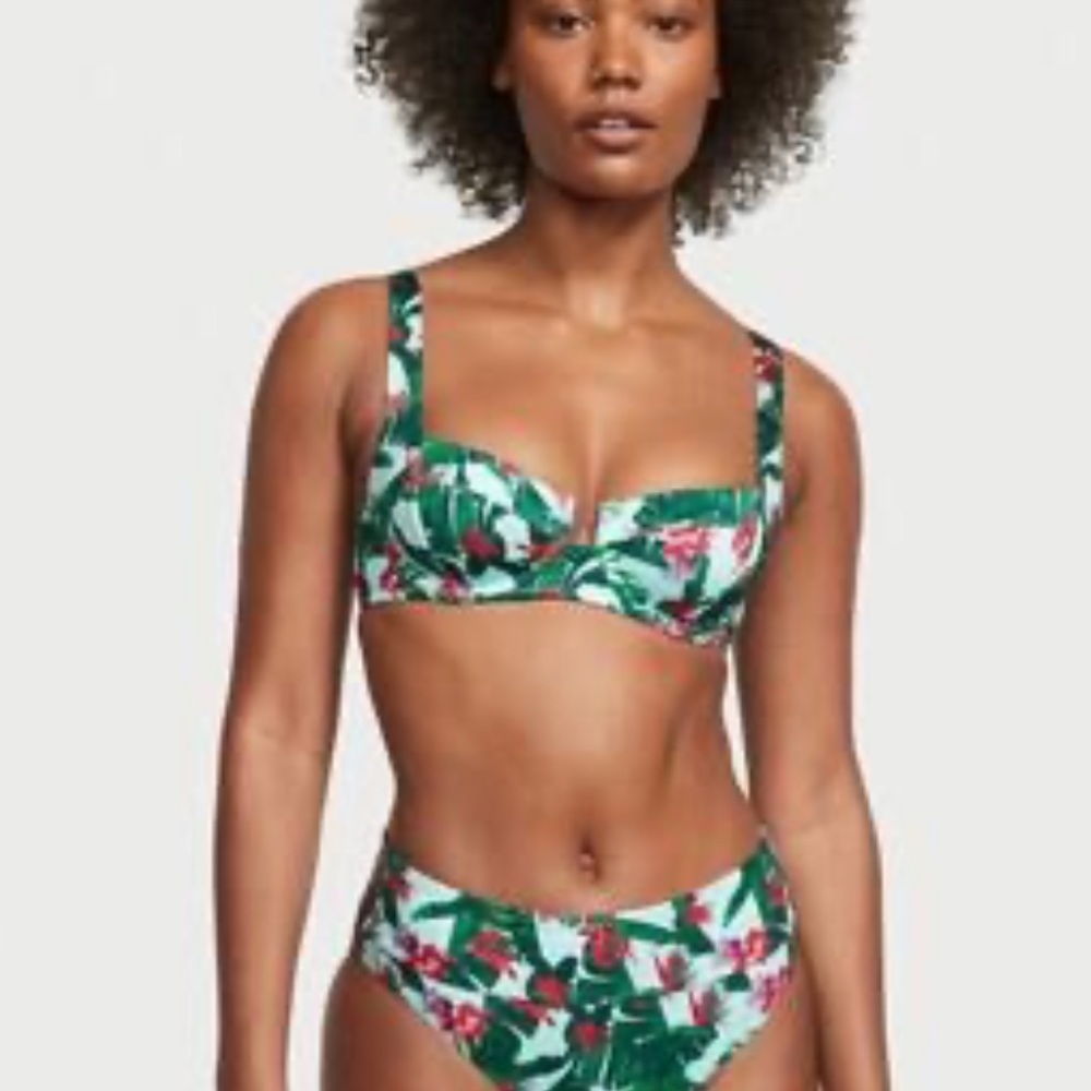 NWT Victoria's Secret Womens Essential Wicked Tropical Strappy Bikini -size 32DD
